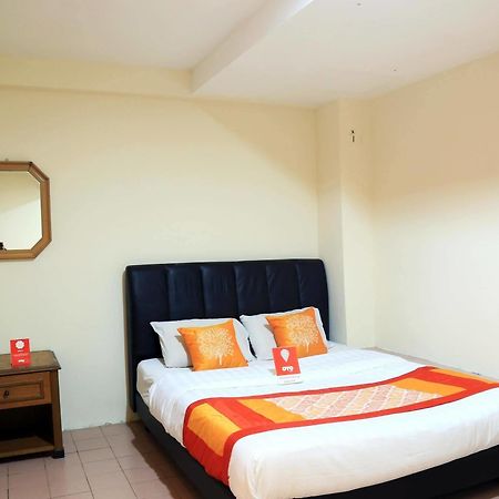 קואלה לומפור Hotel Surya Palace מראה חיצוני תמונה