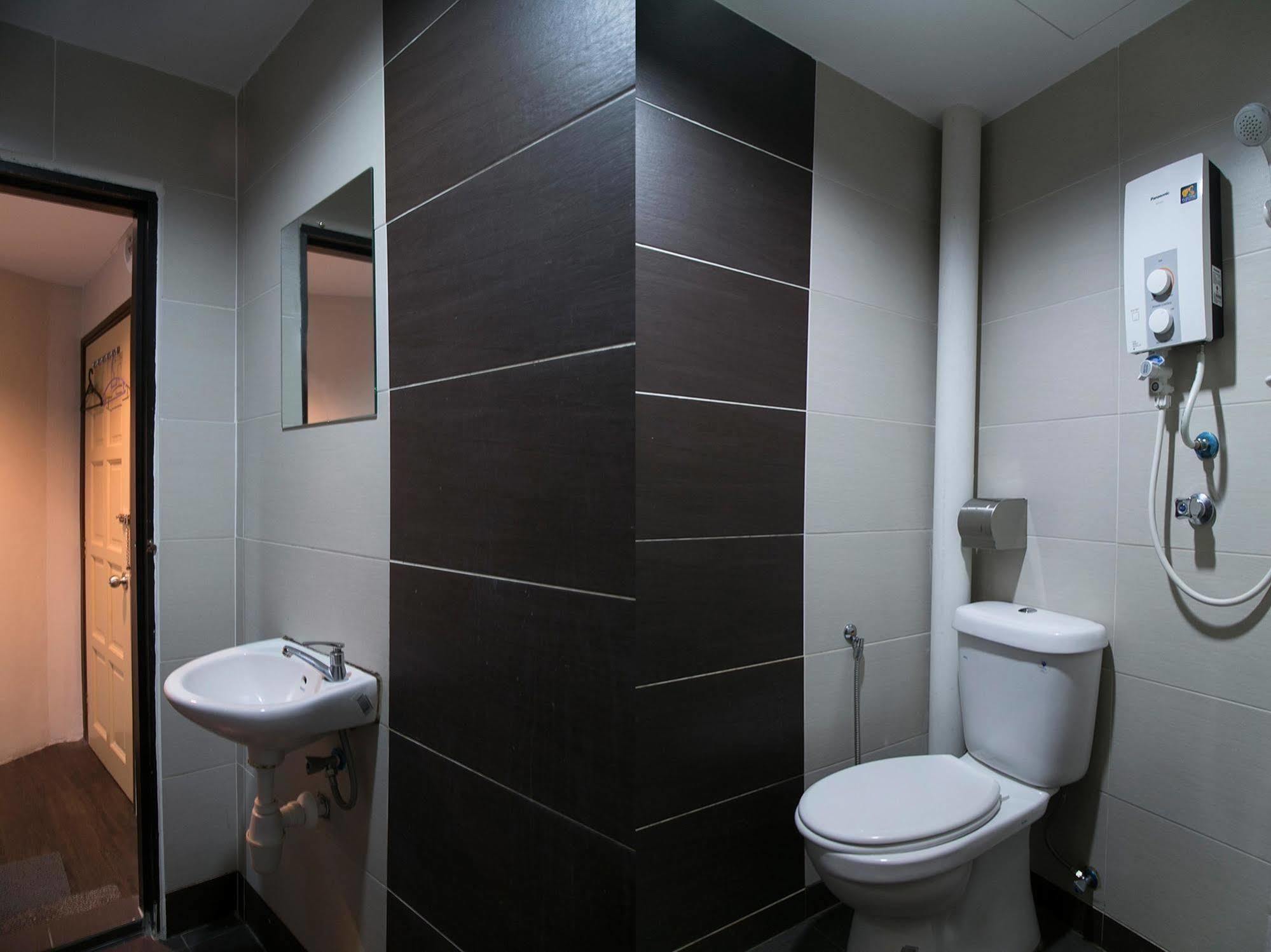 קואלה לומפור Hotel Surya Palace מראה חיצוני תמונה