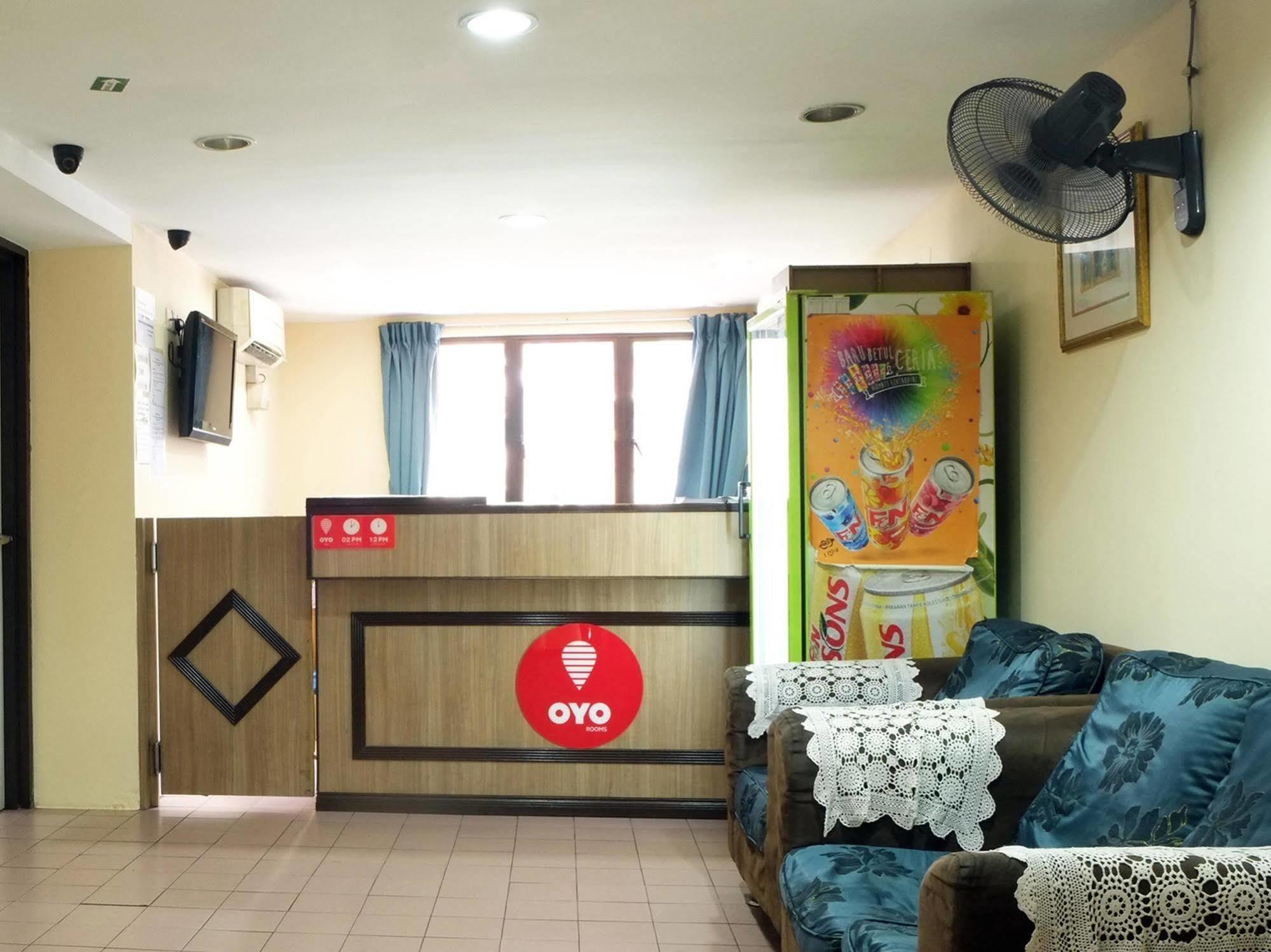 קואלה לומפור Hotel Surya Palace מראה חיצוני תמונה