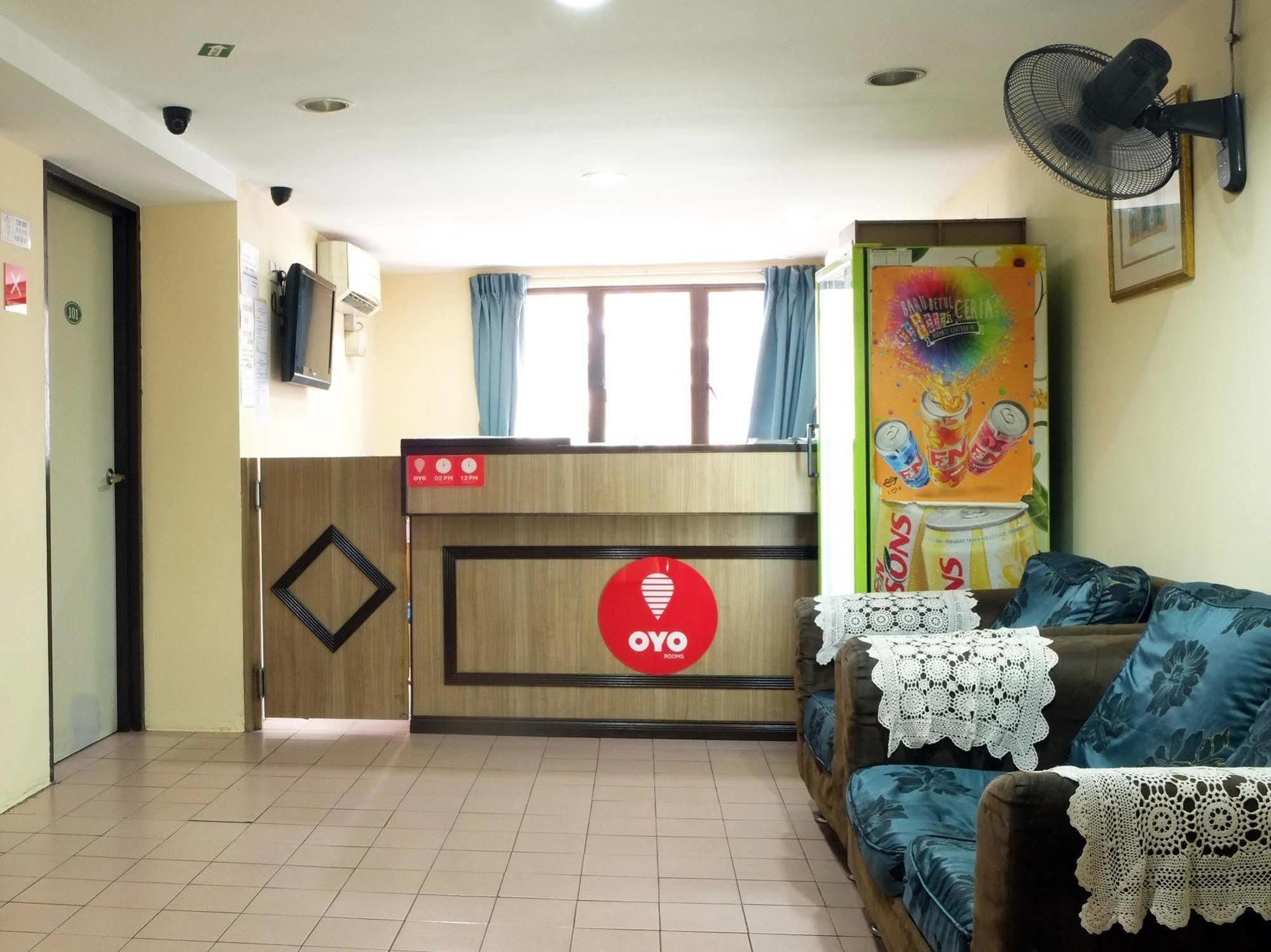 קואלה לומפור Hotel Surya Palace מראה חיצוני תמונה
